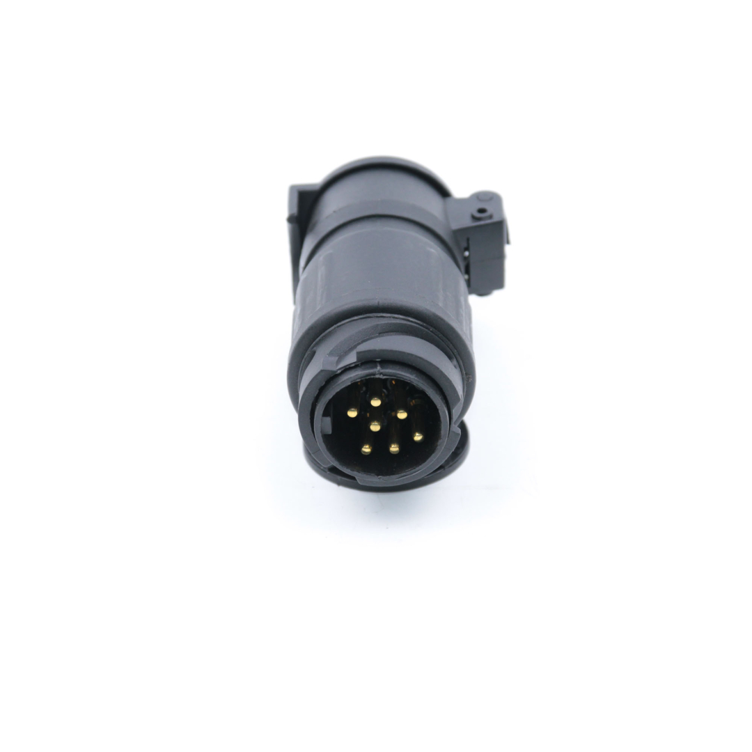 Купить адаптер-переходник 13/7pin 12v trailercom 3028 по цене 690 р.. Низкие цены. Большой выбор. Доставка по всей России. Интернет-магазин в Москве. Только положительные отзывы!