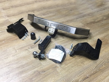 Купить фаркоп оцинкованный toyota land cruiser 200 2007-2021 с накладкой с надписью land cruiser крюк легкосъемный под квадрат 50x50 (нерж. шар) по цене  Низкие цены. Большой выбор. Доставка по всей России. Интернет-магазин в Москве. Только положительные отзывы!