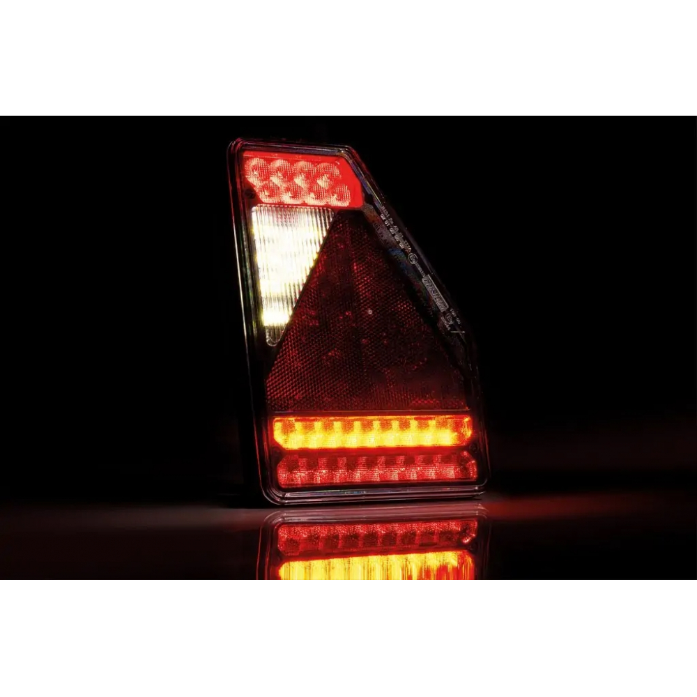 Купить фонарь fristom ft-277 p led bajonet 6pin на прицеп задний 6-функциональный светодиодный правый по цене . Низкие цены. Большой выбор. Доставка по всей России. Интернет-магазин в Москве. Только положительные отзывы!