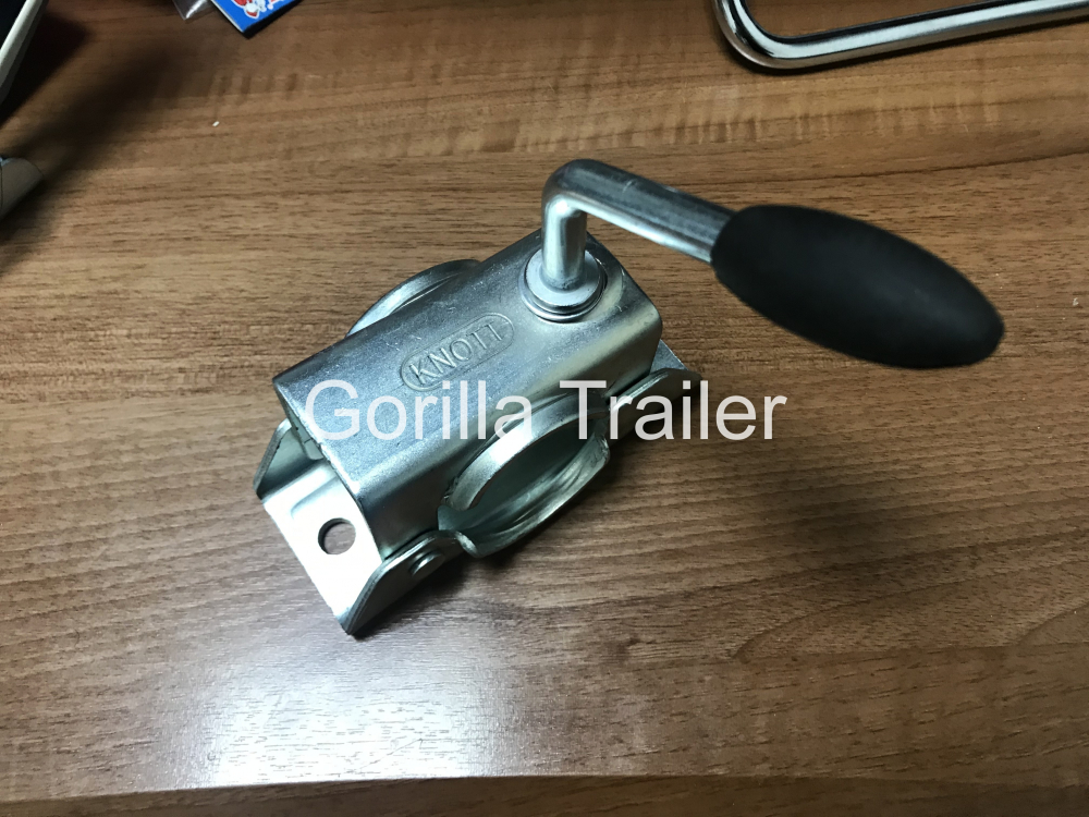 Хомут опорного колеса прицепа для прицепа квадроцикла ATV по низкой цене в Москве. Можете купить недорого и в наличии! Доставка по РФ. Всего 700 р.