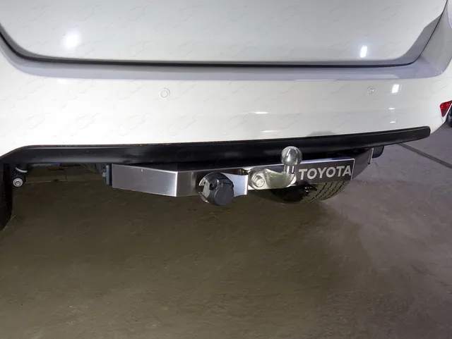 Купить фаркоп toyota fortuner 2017- tcu00241 тсс по цене  Низкие цены. Большой выбор. Доставка по всей России. Интернет-магазин в Москве. Только положительные отзывы!