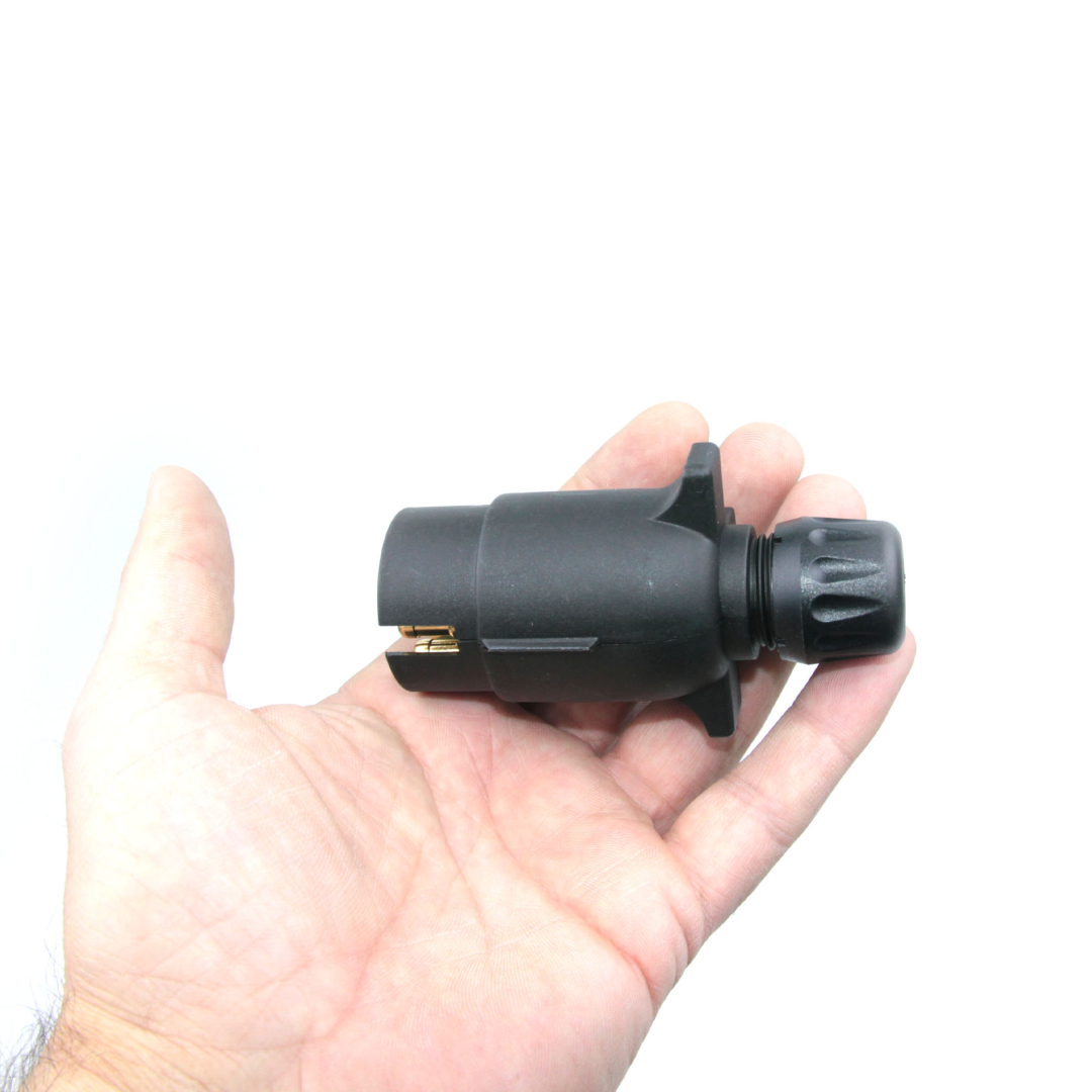 Купить вилка 7pin 12v pruftrex gwpruc006 по цене 400 р.. Низкие цены. Большой выбор. Доставка по всей России. Интернет-магазин в Москве. Только положительные отзывы!