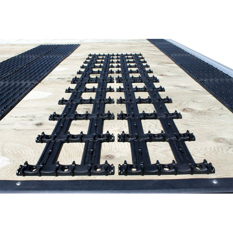 Купить противоскользящее покрытие для пола прицепа superclamp super traction grid по цене 17 500 р.. Низкие цены. Большой выбор. Доставка по всей России. Интернет-магазин в Москве. Только положительные отзывы!