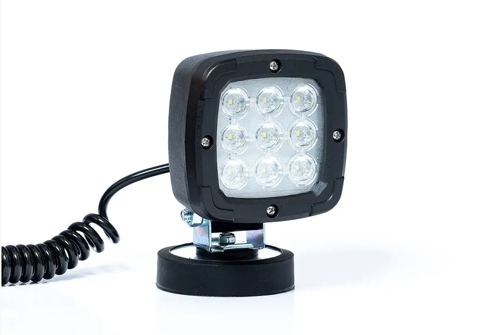 Купить светодиодная фара рабочего света fristom ft-036 led mag m30 на магните с проводом в прикуриватель 3 м по цене . Низкие цены. Большой выбор. Доставка по всей России. Интернет-магазин в Москве. Только положительные отзывы!