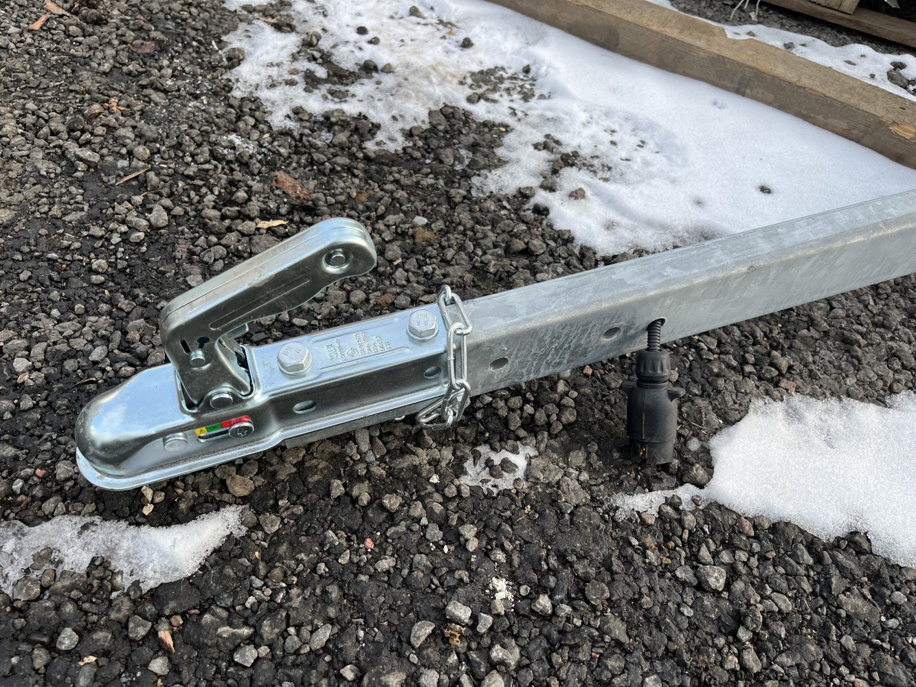 Купить лодочный прицеп laker smart trailer 750 оцинкованный на рессорной подвеске по цене 59 800 р.. Низкие цены. Большой выбор. Доставка по всей России. Интернет-магазин в Москве. Только положительные отзывы!