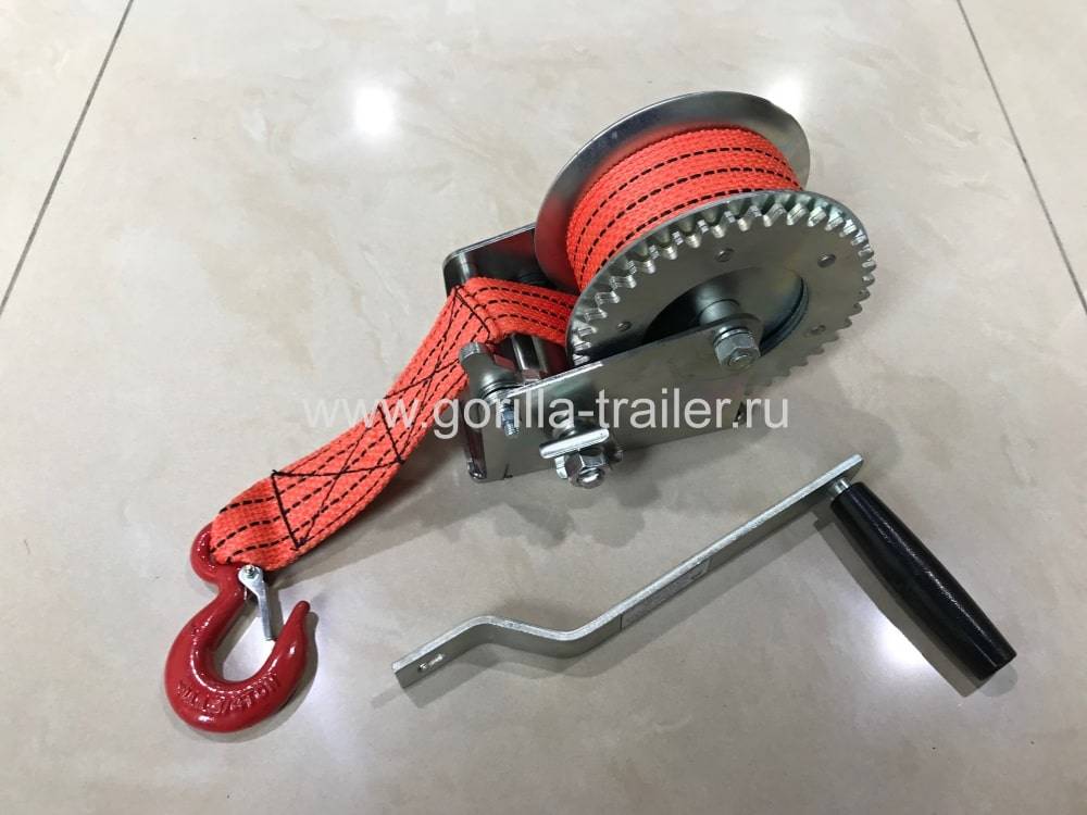 Купить лебедка ручная барабанная (ремень или трос) г/п 450 кг, длина фала 6 м по цене 3 100 р.. Низкие цены. Большой выбор. Доставка по всей России. Интернет-магазин в Москве. Только положительные отзывы!