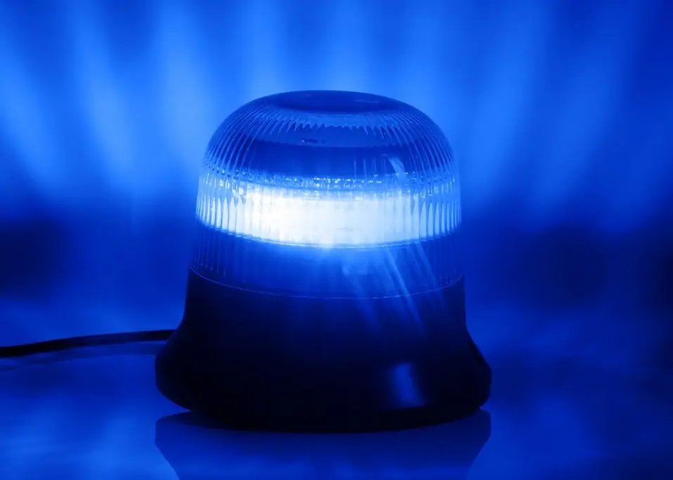 Купить маяк предупредительно-сигнальный fristom ft-150 3s df n led синий с двойной вспышкой стационарный по цене . Низкие цены. Большой выбор. Доставка по всей России. Интернет-магазин в Москве. Только положительные отзывы!