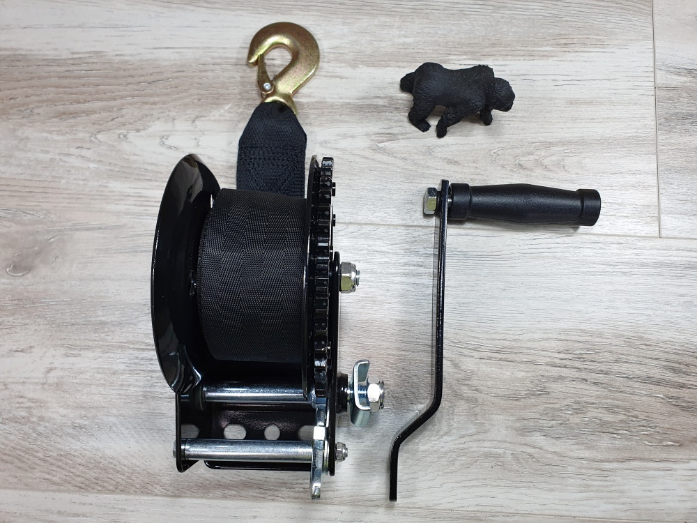 Купить лебедка ручная с фалом и крюком 545 кг по цене 3 100 р.. Низкие цены. Большой выбор. Доставка по всей России. Интернет-магазин в Москве. Только положительные отзывы!