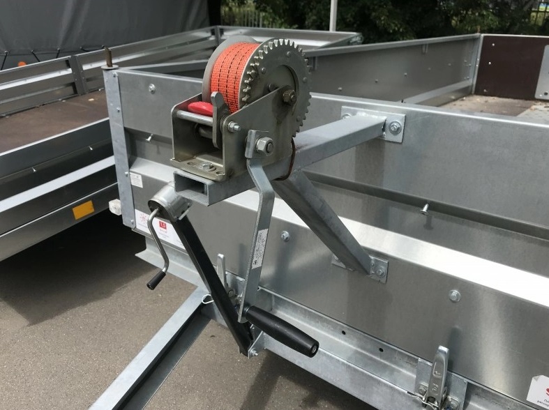 Купить кронштейн лебедки на борт прицепа с лебедкой на 450 кг по цене 4 600 р.. Низкие цены. Большой выбор. Доставка по всей России. Интернет-магазин в Москве. Только положительные отзывы!