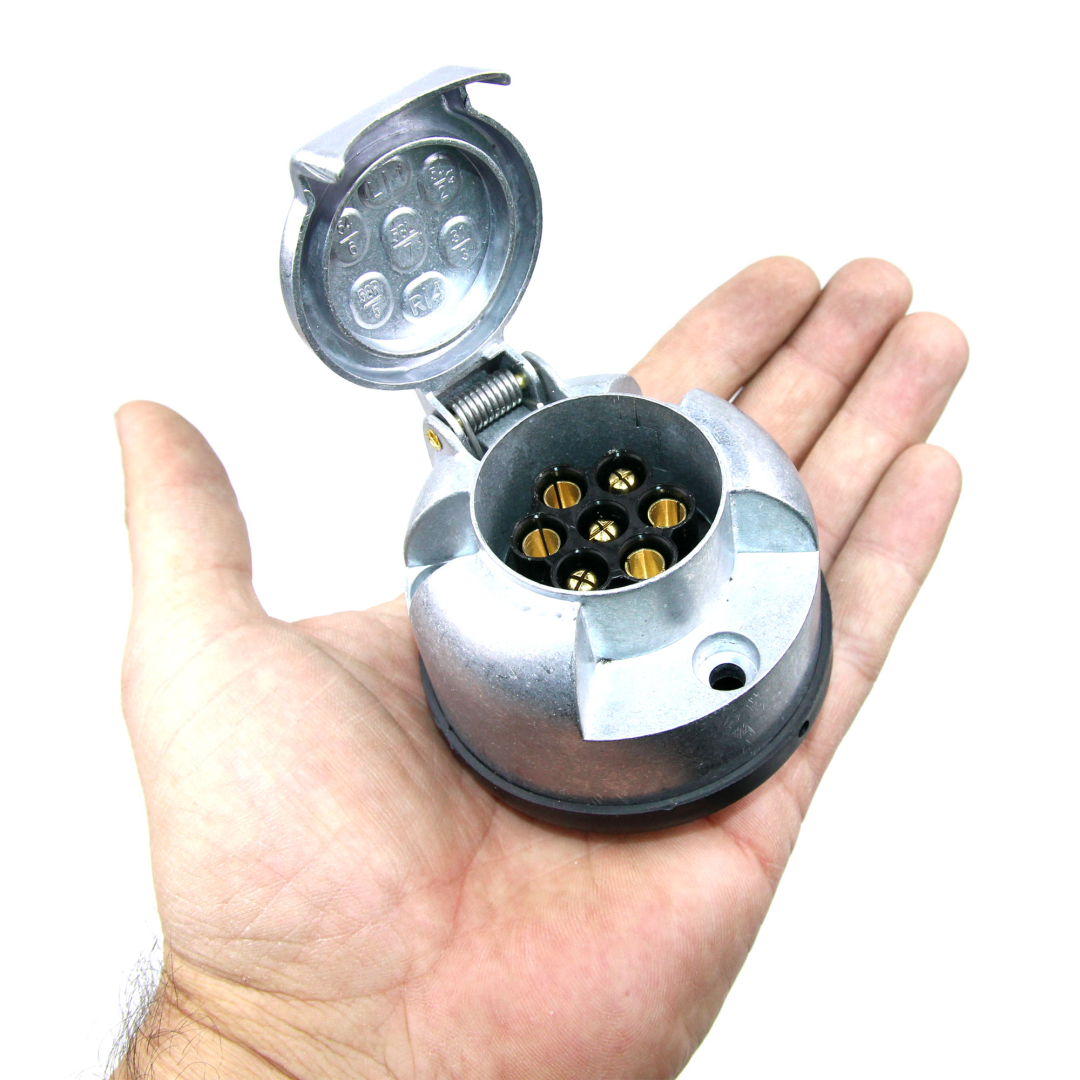 Купить розетка 7pin 12v trailercom tm3004c металл по цене 473 р.. Низкие цены. Большой выбор. Доставка по всей России. Интернет-магазин в Москве. Только положительные отзывы!