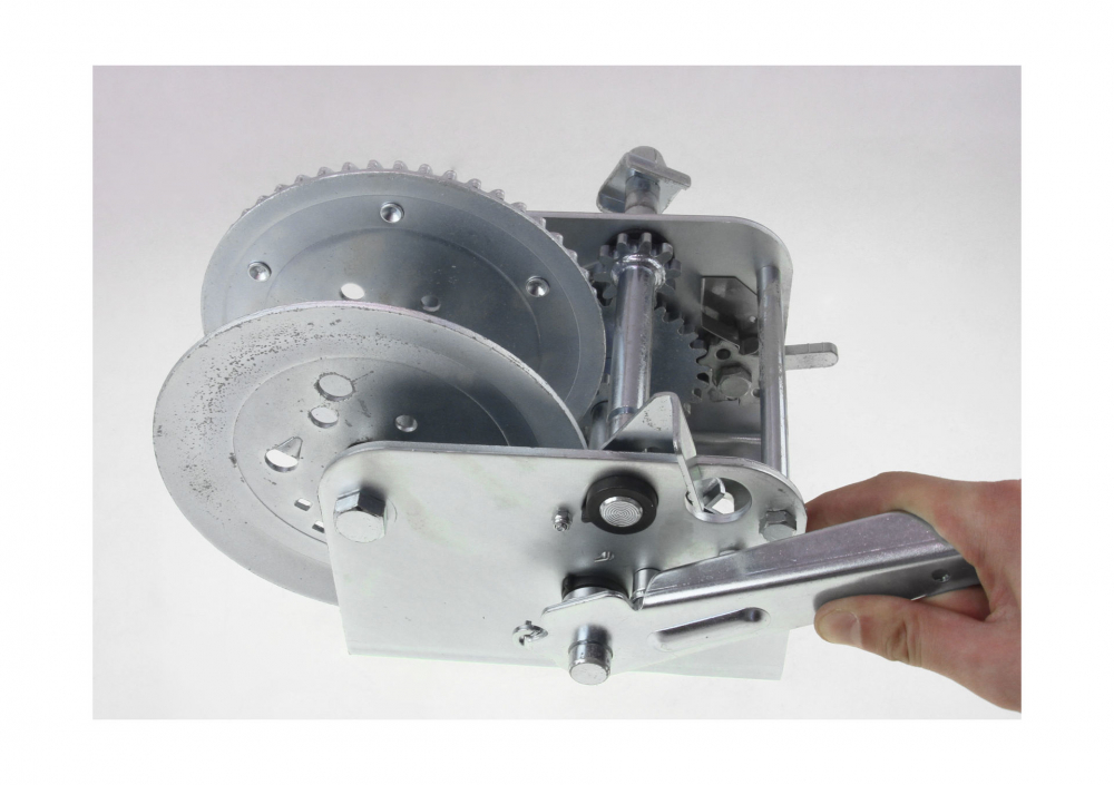 Купить лебедка для прицепа 2500 lbs (1100 кг) по цене 8 100 р.. Низкие цены. Большой выбор. Доставка по всей России. Интернет-магазин в Москве. Только положительные отзывы!