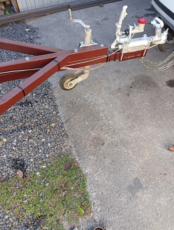 Купить тормоз наката на прицеп 750-2700 кг гидравлический по цене 20 000 р.. Низкие цены. Большой выбор. Доставка по всей России. Интернет-магазин в Москве. Только положительные отзывы!