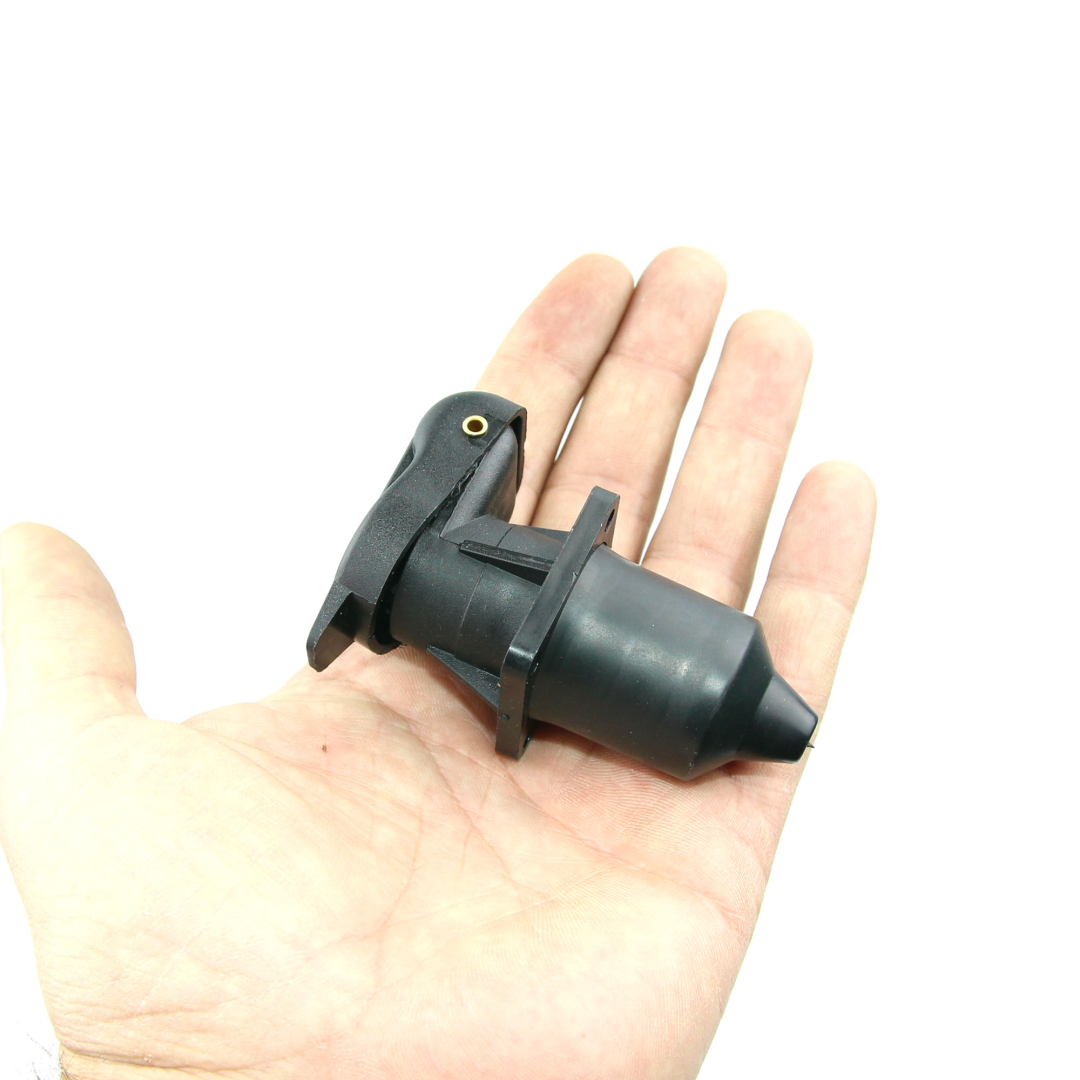 Купить розетка 3pin 12v trailercom тm3054в по цене 400 р.. Низкие цены. Большой выбор. Доставка по всей России. Интернет-магазин в Москве. Только положительные отзывы!