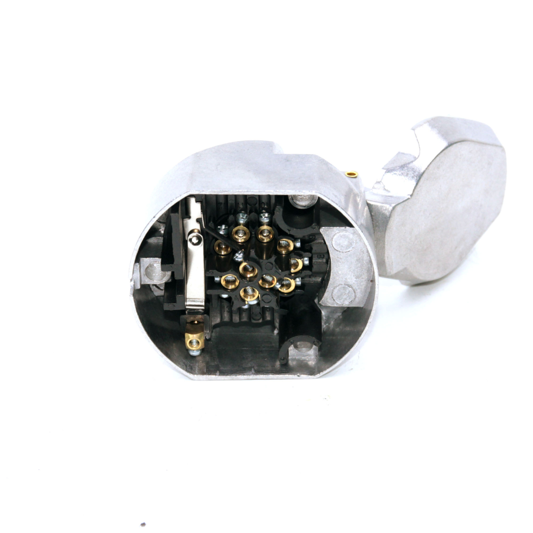 Купить розетка 13pin 12v trailercom tm3009 металл по цене 800 р.. Низкие цены. Большой выбор. Доставка по всей России. Интернет-магазин в Москве. Только положительные отзывы!