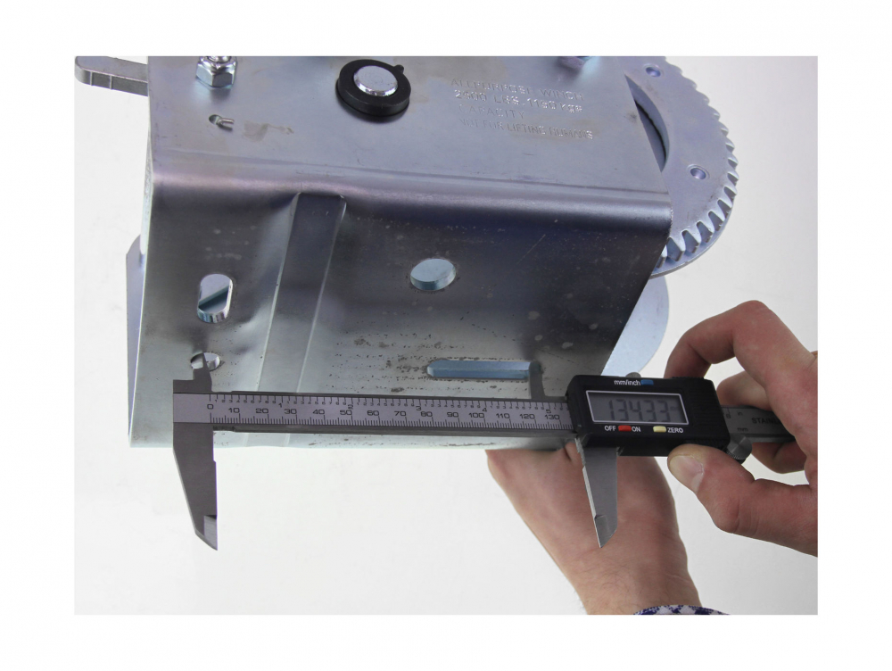 Купить лебедка для прицепа 2500 lbs (1100 кг) по цене 8 100 р.. Низкие цены. Большой выбор. Доставка по всей России. Интернет-магазин в Москве. Только положительные отзывы!