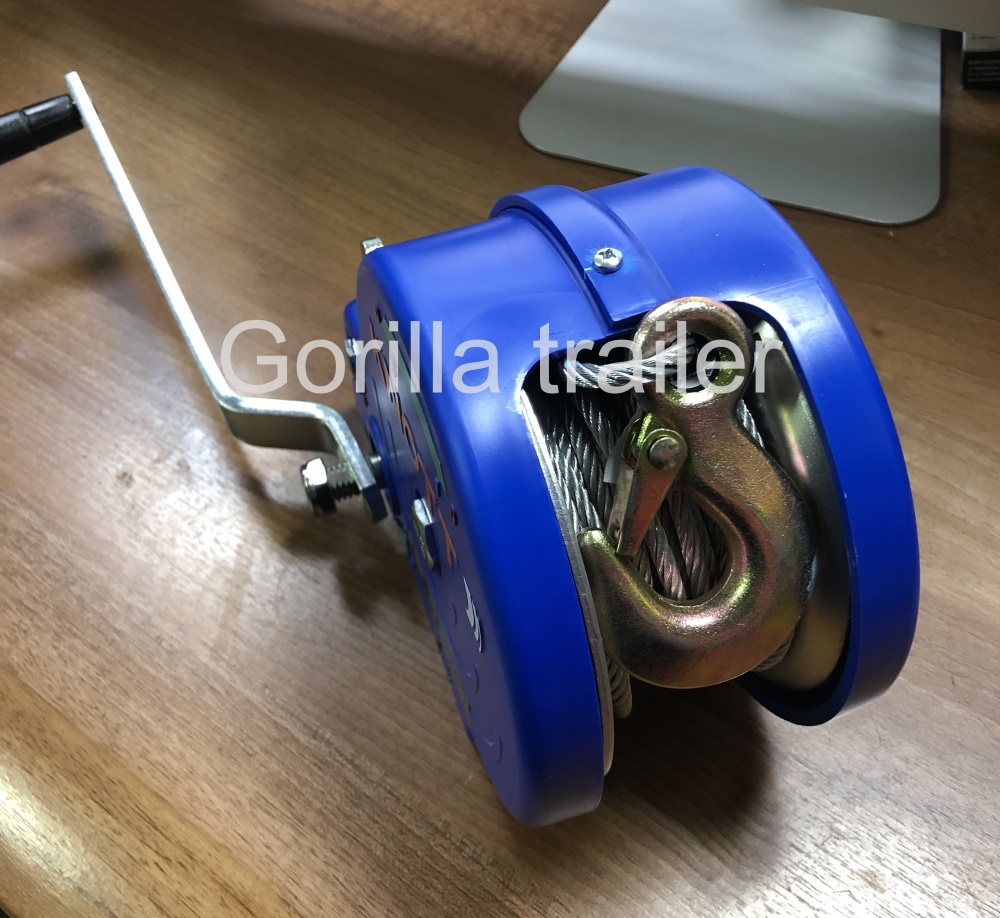 Купить knott лебедка прицепа таль 450 кг, пластмассовый корпус, стальной трос, с крюком (6x0017.207) по цене 9 000 р.. Низкие цены. Большой выбор. Доставка по всей России. Интернет-магазин в Москве. Только положительные отзывы!