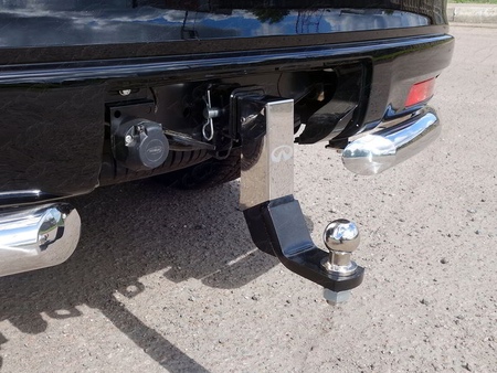 Купить фаркоп оцинкованный infiniti qx80 2018- с накладкой с надписью infiniti крюк легкосъемный под квадрат 50x50 (нерж. шар) по цене  Низкие цены. Большой выбор. Доставка по всей России. Интернет-магазин в Москве. Только положительные отзывы!